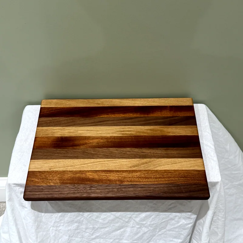 Striped Chopping Board, 412mm, front view